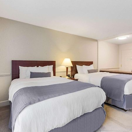 The Blu Hotel Blue Ash Cincinnati, Ascend Hotel Collection Exteriör bild