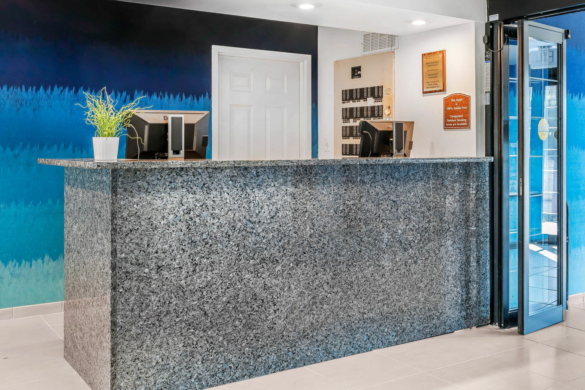 The Blu Hotel Blue Ash Cincinnati, Ascend Hotel Collection Exteriör bild
