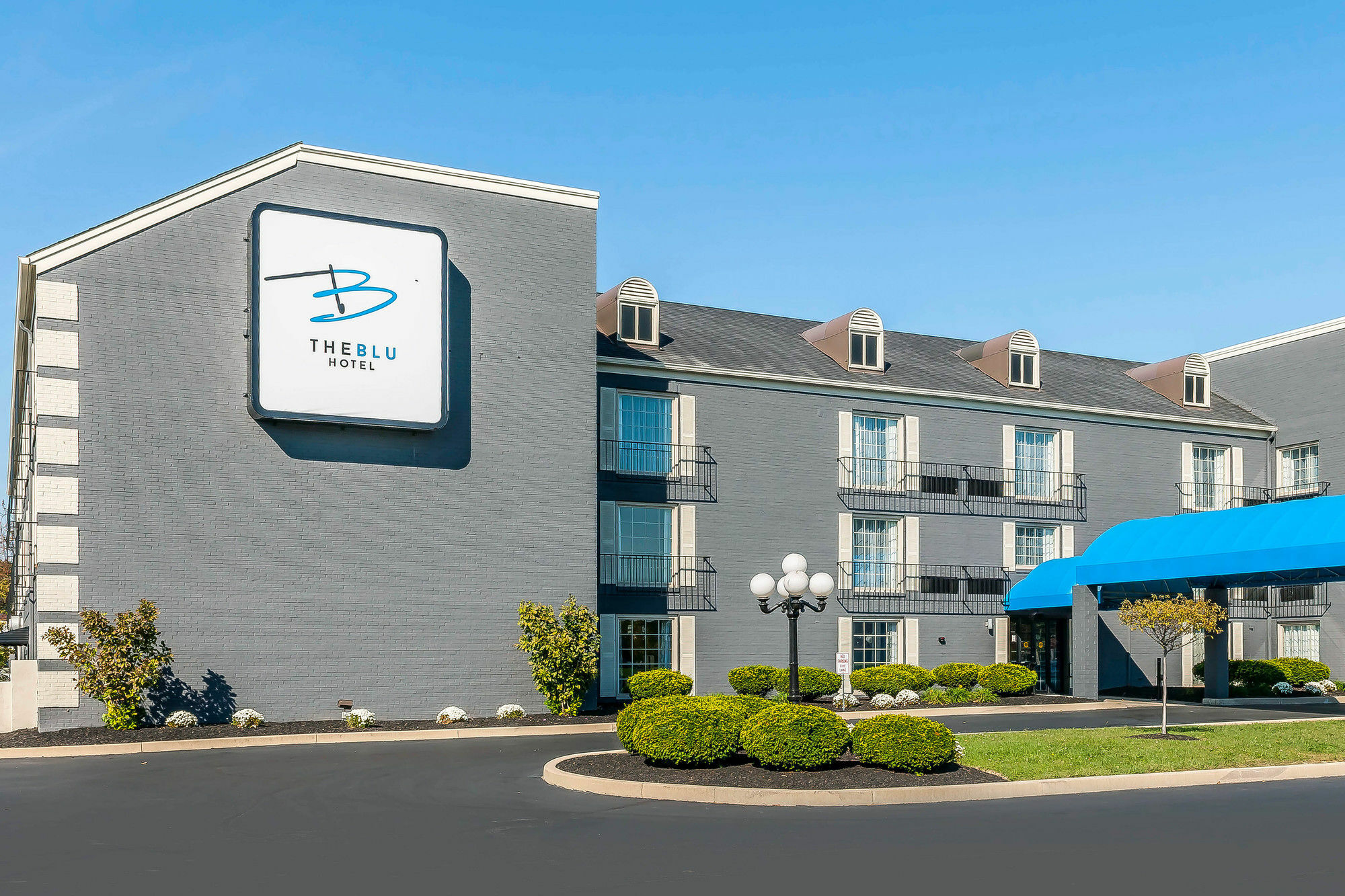 The Blu Hotel Blue Ash Cincinnati, Ascend Hotel Collection Exteriör bild
