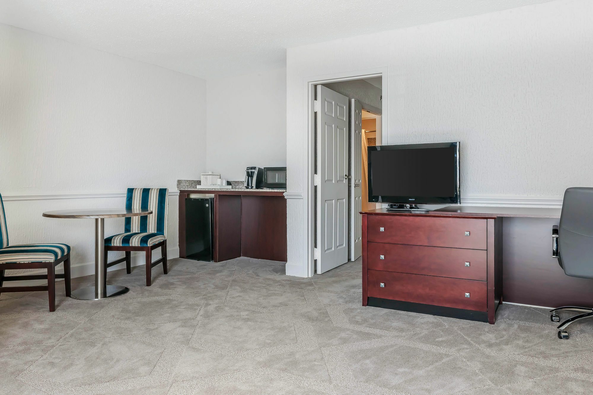 The Blu Hotel Blue Ash Cincinnati, Ascend Hotel Collection Exteriör bild